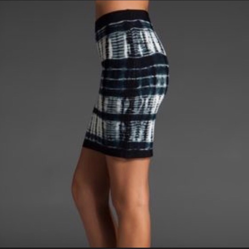 BCBG MaxAzria Taylor Skirt Tie Dye Skirt Small